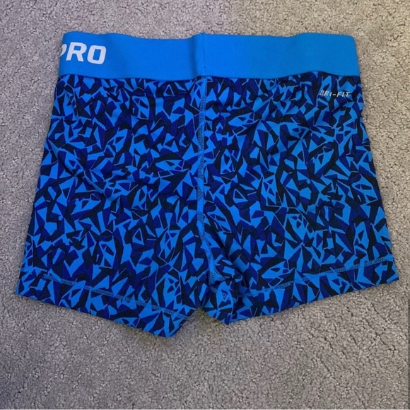 Blue Nike Pro - Picture 4 of 4